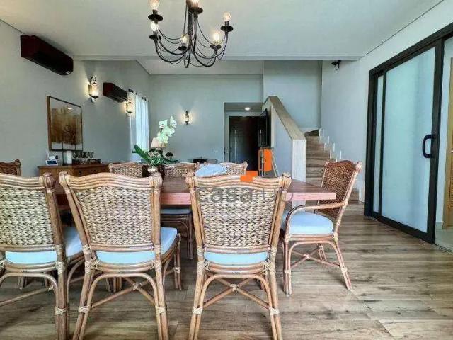 Casa / Sobrado em Condomínio para Venda em Vinhedo/SP Vila Junqueira 5 Quartos