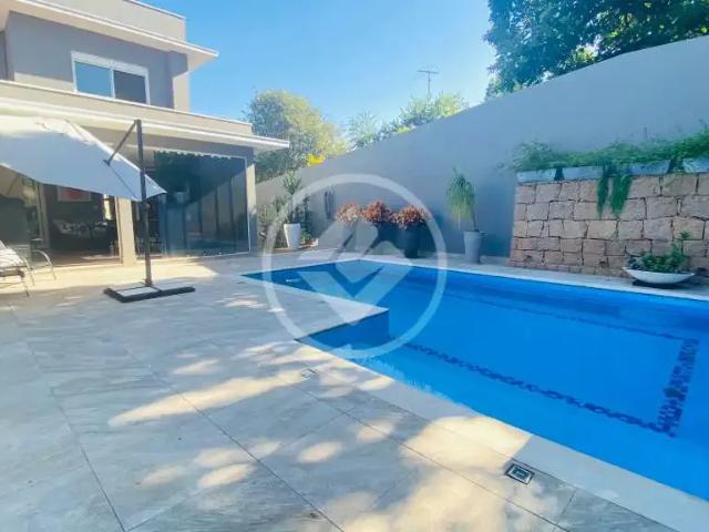 Casa / Sobrado em Condomínio para Venda em Vinhedo/SP Vista Alegre 4 Quartos