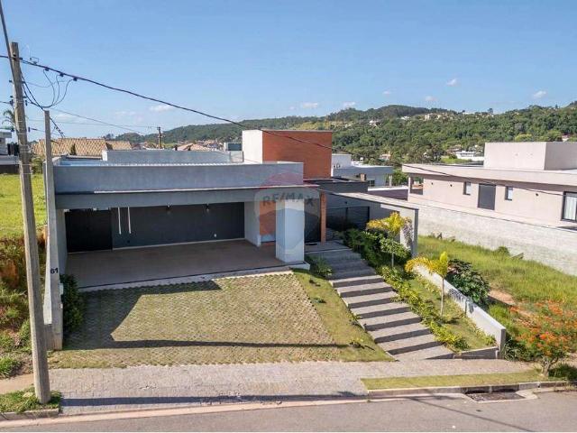 Casa / Sobrado em Condomínio para Venda em Vinhedo/SP Bosque 3 Quartos