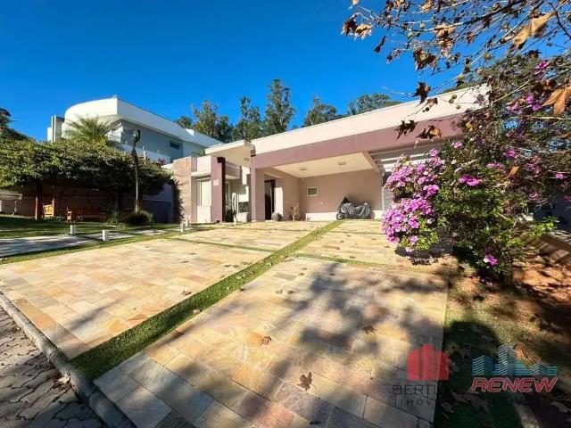 Casa / Sobrado em Condomínio para Venda em Vinhedo/SP Cachoeira 3 Quartos