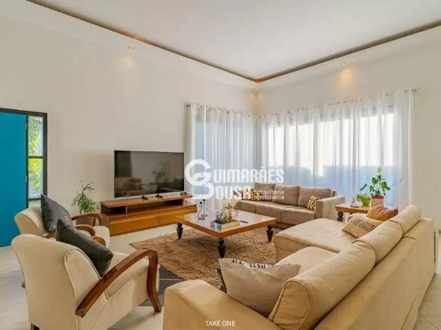 Casa / Sobrado em Condomínio para Venda em Vinhedo/SP Cachoeira 5 Quartos