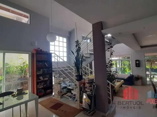 Casa / Sobrado em Condomínio para Venda em Vinhedo/SP Condomínio Bosques de Grevílea 4 Quartos