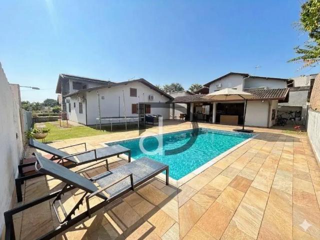 Casa / Sobrado em Condomínio para Venda em Vinhedo/SP Condomínio Vista Alegre 5 Quartos