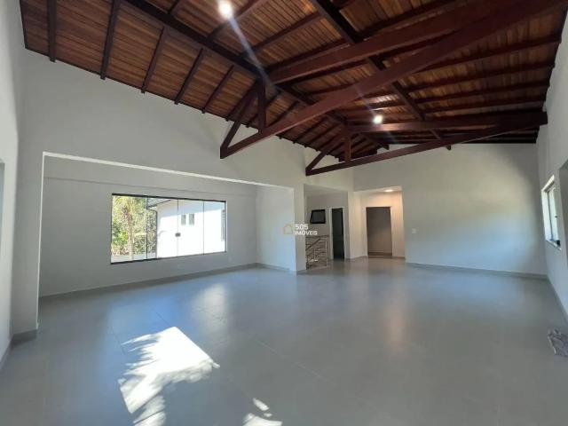 Casa / Sobrado em Condomínio para Venda em Vinhedo/SP Marambaia 4 Quartos