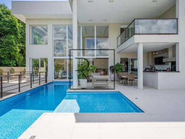 Casa / Sobrado em Condomínio para Venda em Vinhedo/SP Marambaia 4 Quartos