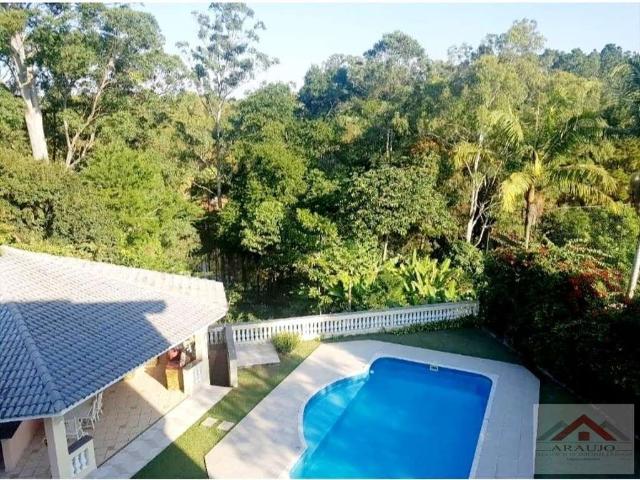 Casa / Sobrado em Condomínio para Venda em Vinhedo/SP Marambaia 4 Quartos