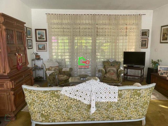 Casa / Sobrado em Condomínio para Venda em Vinhedo/SP Marambaia 4 Quartos