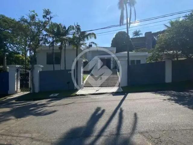 Casa / Sobrado em Condomínio para Venda em Vinhedo/SP Marambaia 5 Quartos