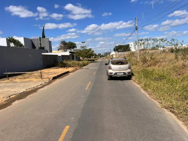 Casa / Sobrado em Condomínio para Venda em Vitória da Conquista/BA Boa Vista 3 Quartos