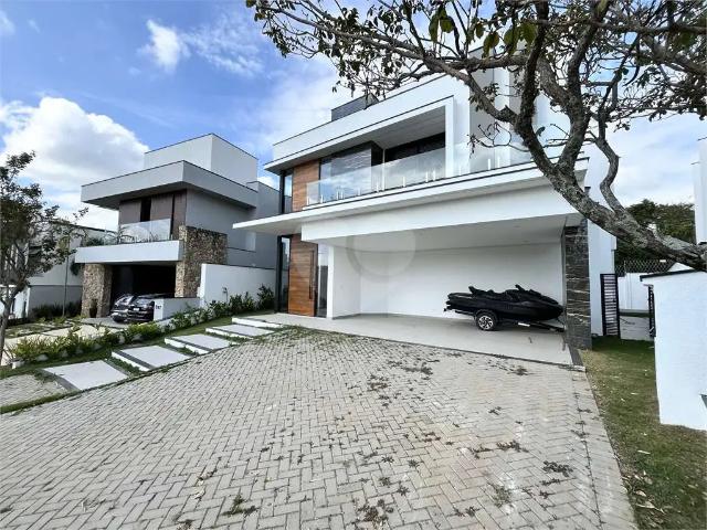 Casa / Sobrado em Condomínio para Venda em Votorantim/SP Alphaville Nova Esplanada 3 Quartos
