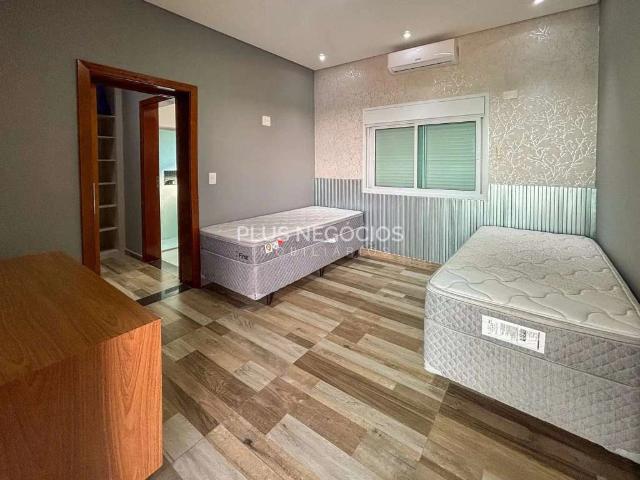 Casa / Sobrado em Condomínio para Venda em Votorantim/SP Alphaville Nova Esplanada 4 Quartos