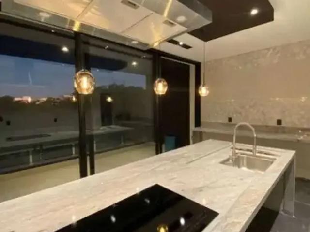 Casa / Sobrado em Condomínio para Venda em Votorantim/SP Alphaville Nova Esplanada 4 Quartos