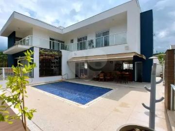 Casa / Sobrado em Condomínio para Venda em Votorantim/SP Itapeva 4 Quartos