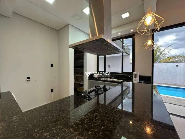 Casa / Sobrado em Condomínio para Venda em Votorantim/SP Parque Esplanada 3 Quartos