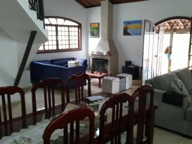 Casa Sobrado em Jundiaí