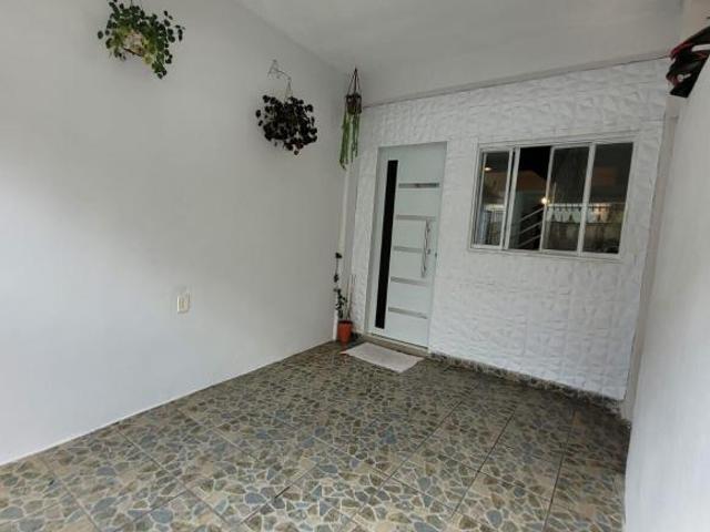 Casa Sobrado em Laranjeiras Caieiras
