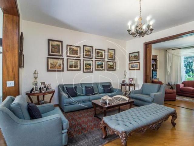 CASA SOBRADO EM MOEMA 480m²