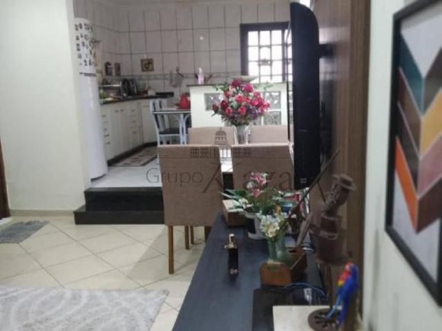Casa Sobrado em São José dos Campos