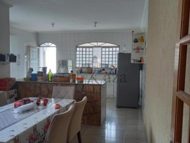 Casa Sobrado em São José dos Campos