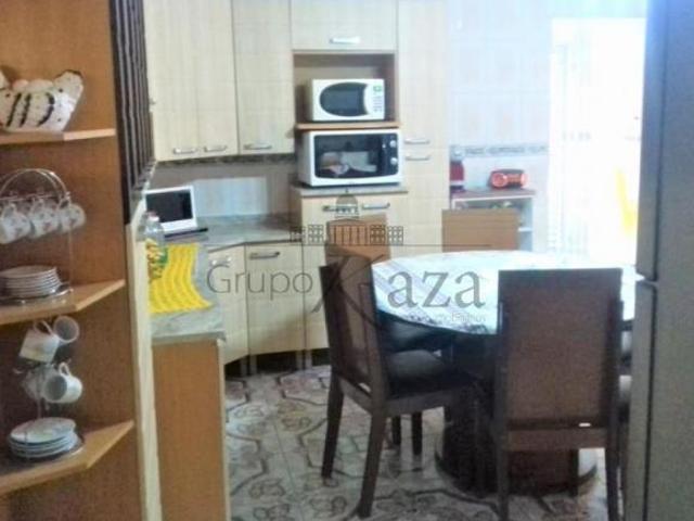 Casa Sobrado em São José dos Campos