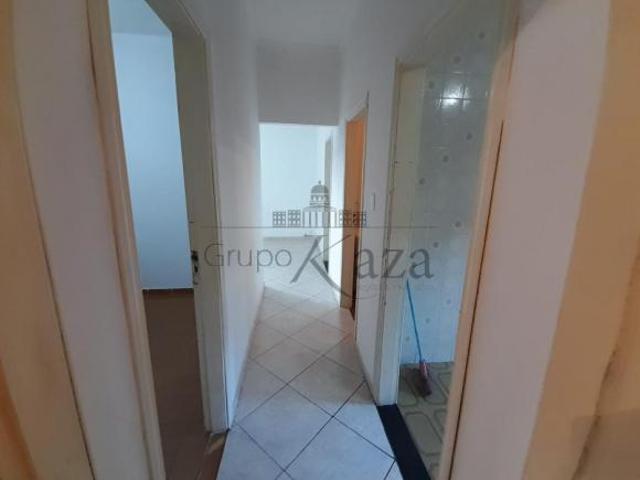 Casa Sobrado Jardim Morumbi 7 Dormitórios 300m²