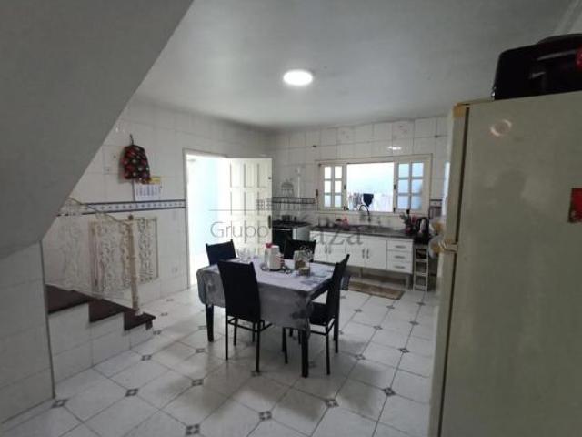 Casa Sobrado Jardim Terras do Sul