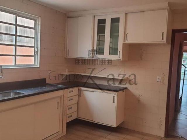 Casa Sobrado Jardim Vale do Sol 156m² 3 Dormitórios