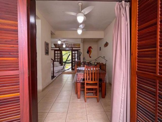 Casa sobrado Mobiliado Maranduba 03 Dormitórios sendo 01 Suíte Condomínio Jequitibá 108 m²