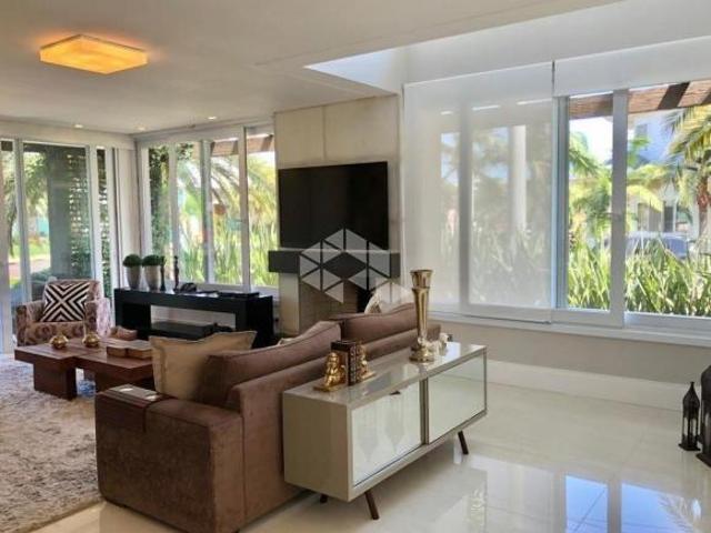 Casa Sobrado no Condado de Capão