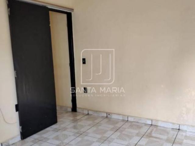 Casa sobrado na rua 3 dormitórios, cozinha planejada