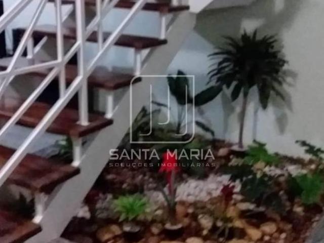 Casa sobrado na rua 3 dormitórios/suite, cozinha planejada