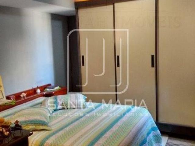 Casa sobrado na rua 3 dormitórios/suite, cozinha planejada