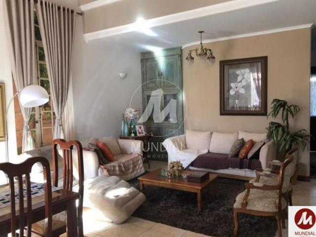 Casa sobrado na rua 3 dormitórios/suite, cozinha planejada