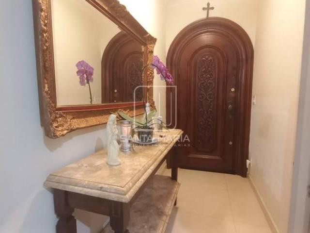 Casa sobrado na rua 3 dormitórios/suite, cozinha planejada