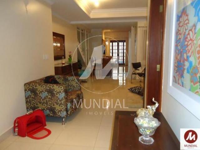 Casa sobrado na rua 4 dormitórios/suite, cozinha planejada