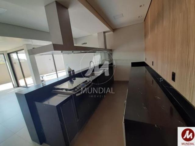 Casa sobrado na rua 4 dormitórios/suite, cozinha planejada, portaria 24 horas, lazer, em condomín