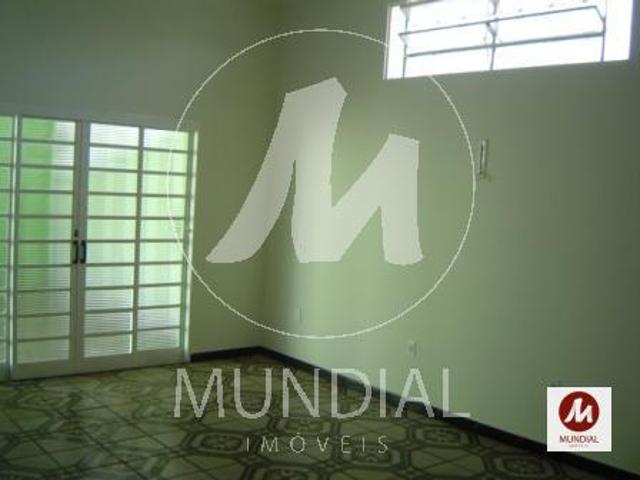 Casa sobrado na rua 5 dormitórios/suite, cozinha planejada