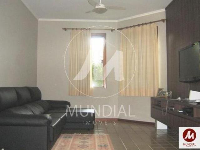 Casa sobrado na rua 5 dormitórios/suite, cozinha planejada