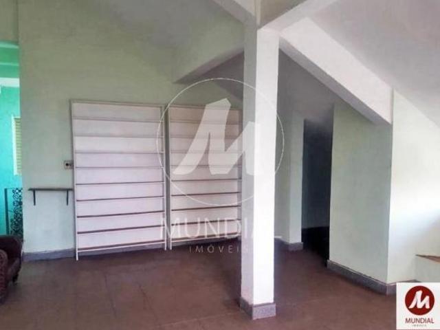 Casa sobrado na rua 6 dormitórios/suite, cozinha planejada