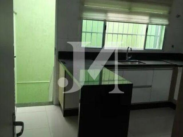 Casa Sobrado Padrão de 150m², 3 Dormitórios com 1 Suíte e 4 Vagas de Garagem Vila Formosa
