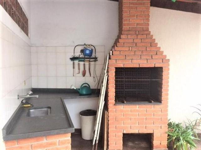 Casa Sobrado para venda com 4 Dormitórios e 4 vagas na região do Butantã