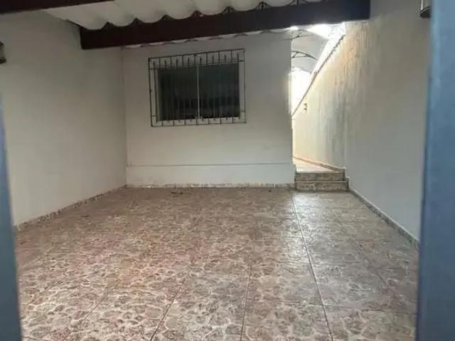 Casa / Sobrado para Venda em Taboão da Serra/SP Arraial Paulista 2 Quartos