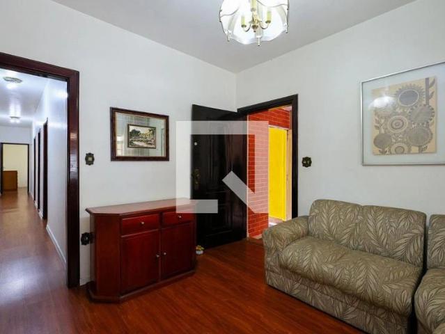 Casa / Sobrado para Venda em Taboão da Serra/SP Arraial Paulista 4 Quartos