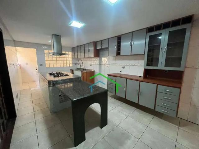 Casa / Sobrado para Venda em Taboão da Serra/SP Centro 3 Quartos