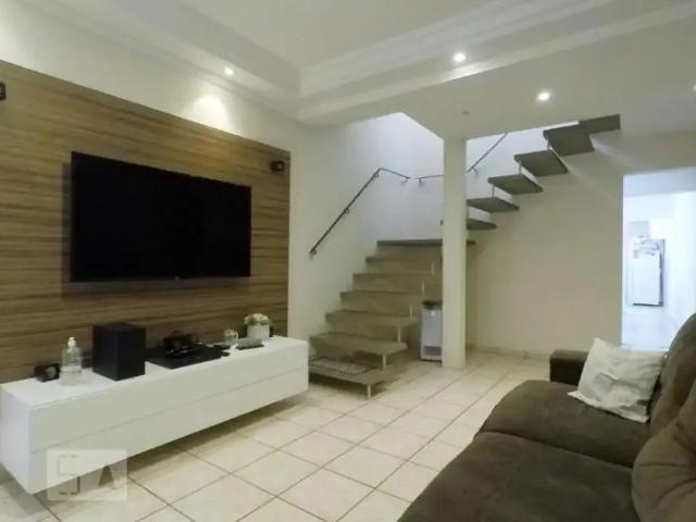 Casa / Sobrado para Venda em Taboão da Serra/SP Chácara Agrindus 3 Quartos
