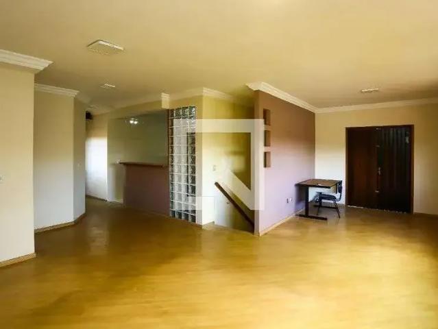Casa / Sobrado para Venda em Taboão da Serra/SP Cidade Intercap 4 Quartos