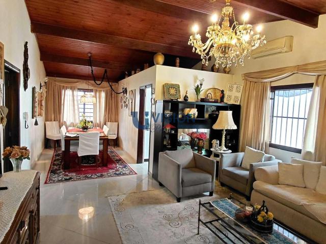 Casa / Sobrado para Venda em Taboão da Serra/SP Jardim Ouro Preto 7 Quartos