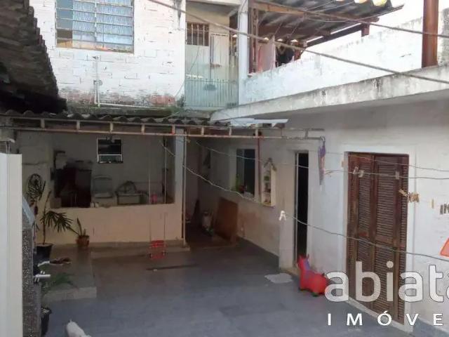 Casa / Sobrado para Venda em Taboão da Serra/SP Jardim São Paulo 5 Quartos