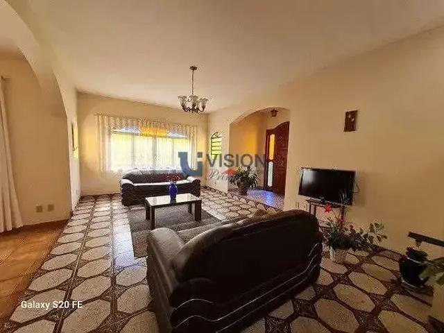 Casa / Sobrado para Venda em Taboão da Serra/SP Parque Assunção 4 Quartos