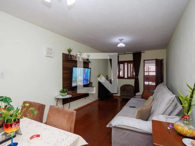 Casa / Sobrado para Venda em Taboão da Serra/SP Parque Industrial das Oliveiras 3 Quartos